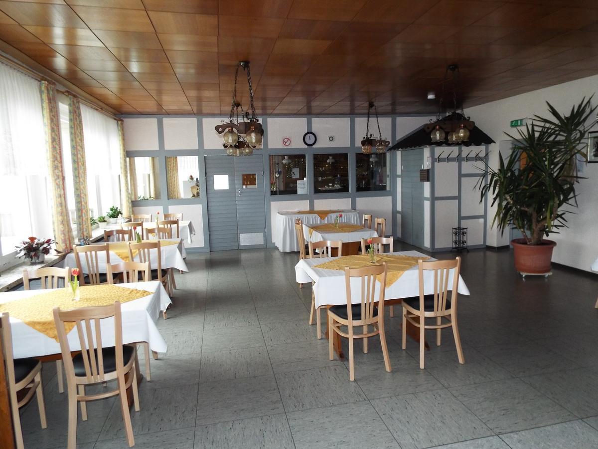 Hotel Garni Zum Reinhardswald Gewissenruh Esterno foto