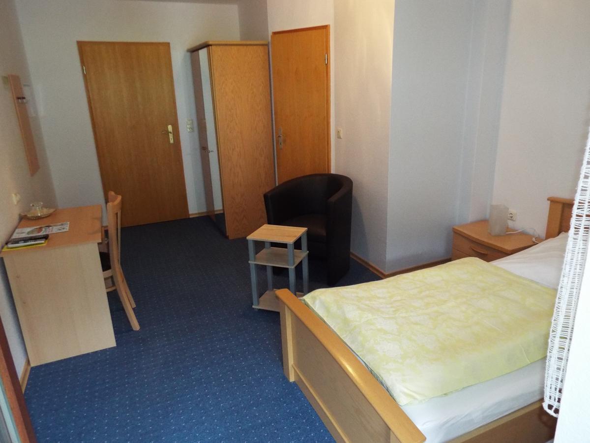 Hotel Garni Zum Reinhardswald Gewissenruh Camera foto