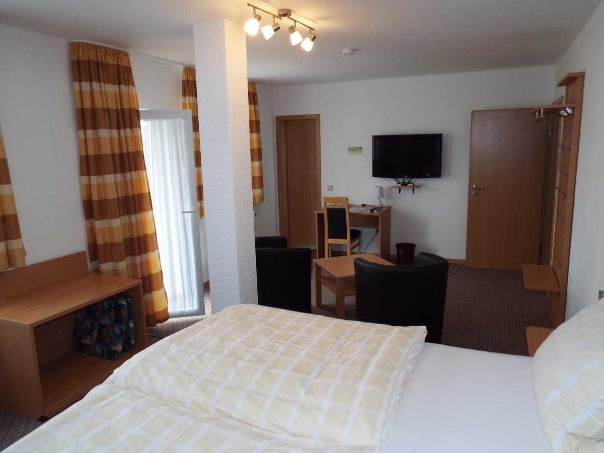 Hotel Garni Zum Reinhardswald Gewissenruh Camera foto