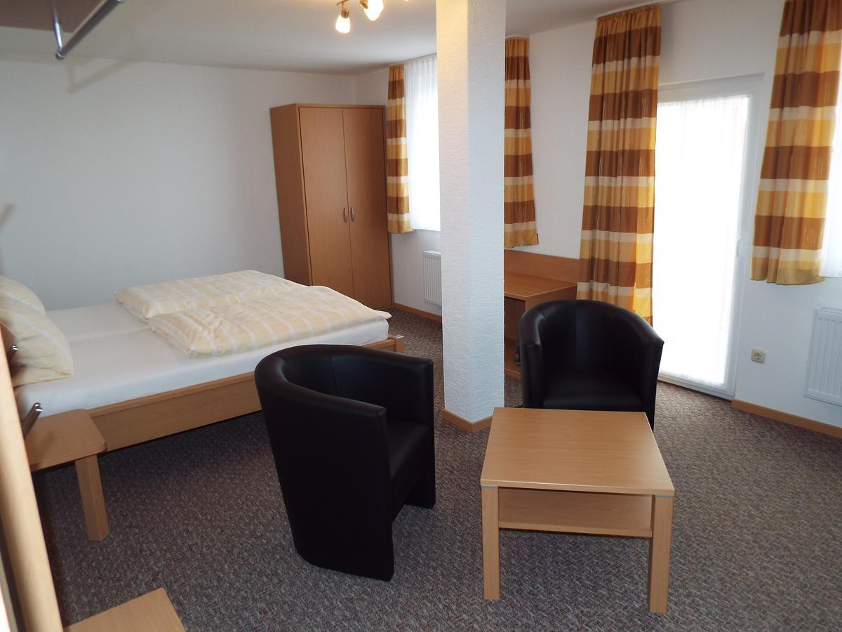 Hotel Garni Zum Reinhardswald Gewissenruh Camera foto