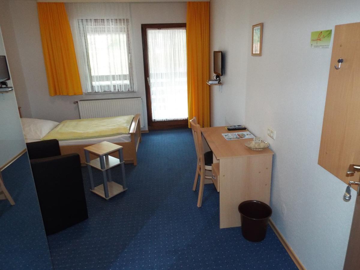 Hotel Garni Zum Reinhardswald Gewissenruh Camera foto