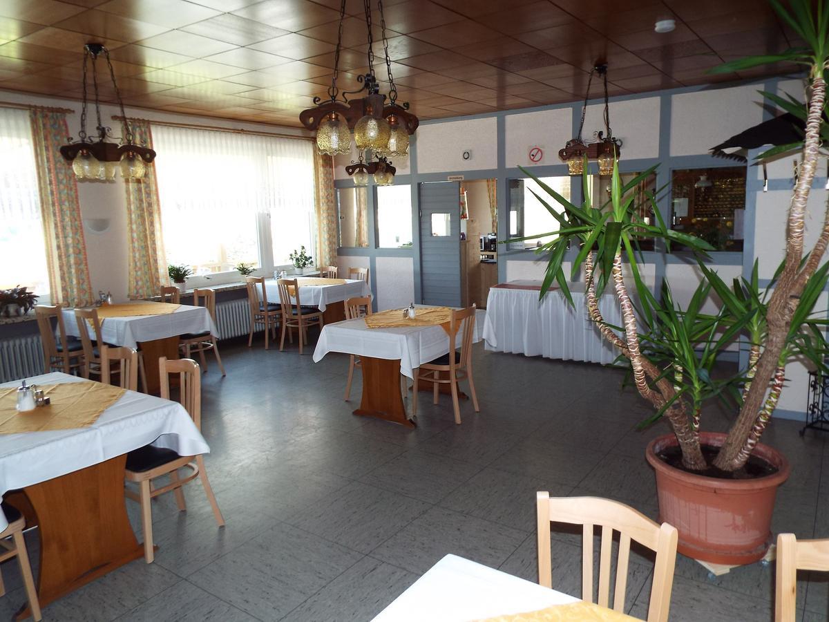 Hotel Garni Zum Reinhardswald Gewissenruh Esterno foto