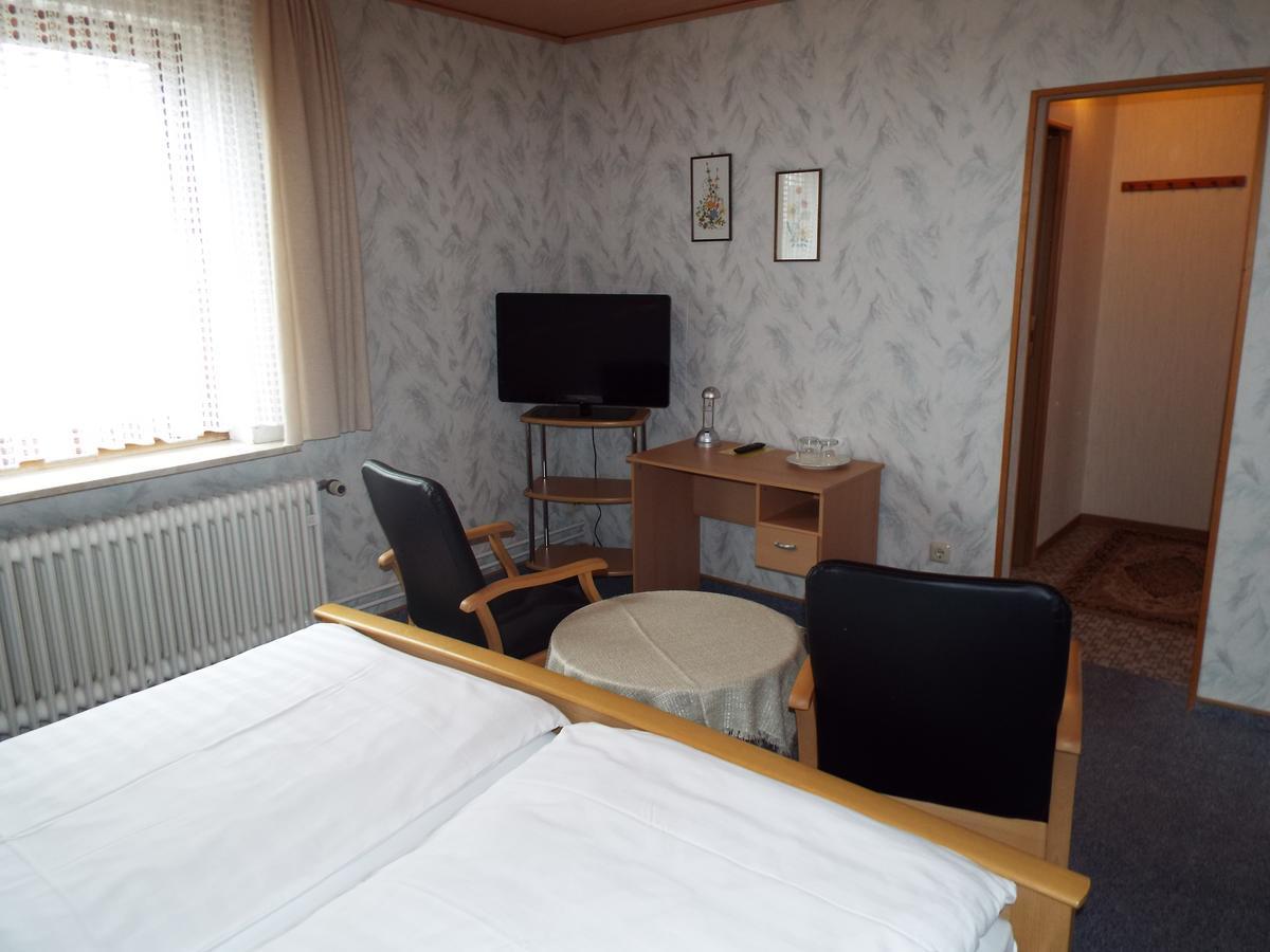Hotel Garni Zum Reinhardswald Gewissenruh Esterno foto